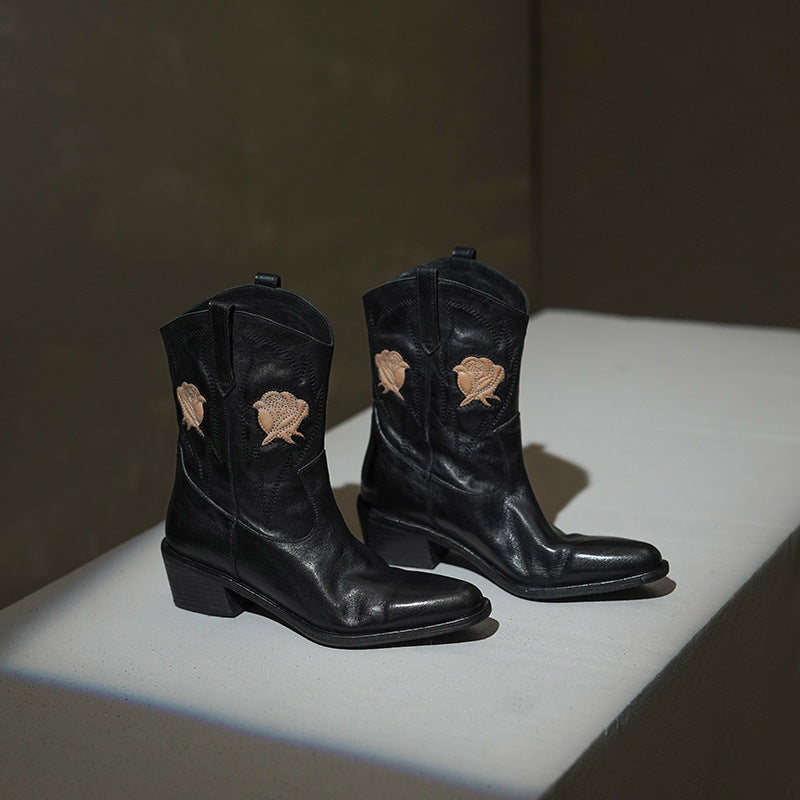 Western Cowhide Boots 2025 Spring New Women's Boots Thick Heel Medium Heel Fashion Boots Horsehide V-Mouth Embroidered Pointed Toe Boots
