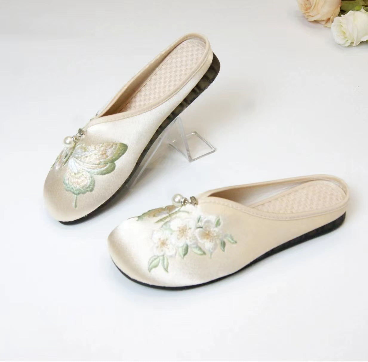 Butterfly Slippers Flat Bottom Baotou Half Drag National Style Home Atmospheric Ethnic Style Embroidered Cloth Shoes Soft Bottom 317-50D
