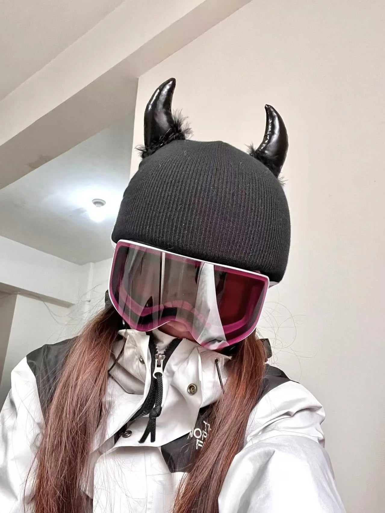 Ski Helmet decoration Skiing Helmet Cover Decor Snowboard Washable men women Outdoor Sports Cute Knitted Helmets Warm hat covers